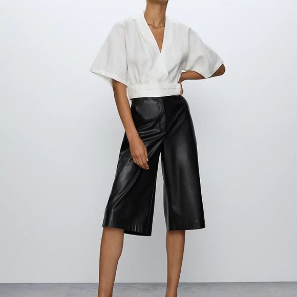 Aritzia White V-Neck Blouse - Picture 4 of 11